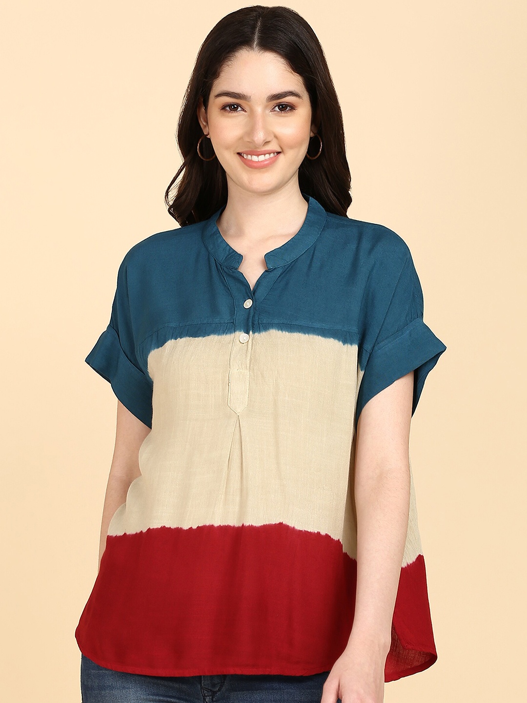 

Maaesa Tie-Dye Band Collar Extended Sleeves Top, Maroon