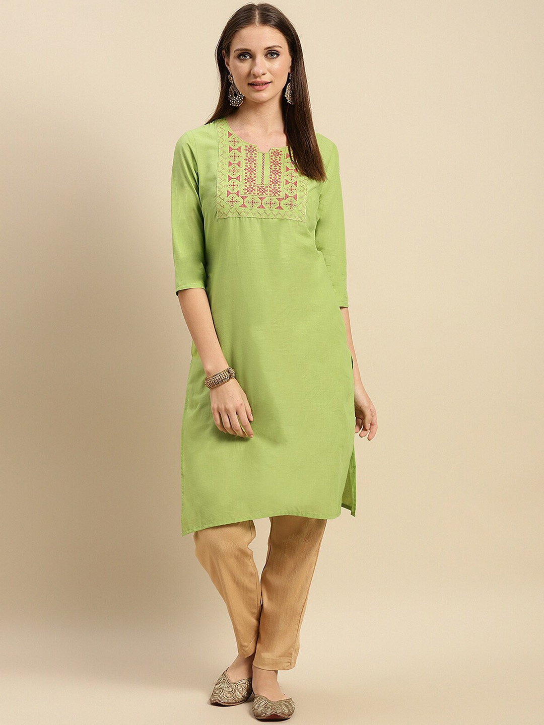 

Rangita Ethnic Motifs Embroidered Cotton Thread Work Kurta, Green