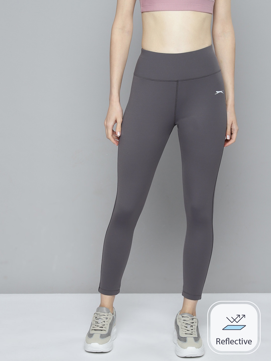 

Slazenger Rapid-Dry Reflective Cropped Sports Tights, Grey