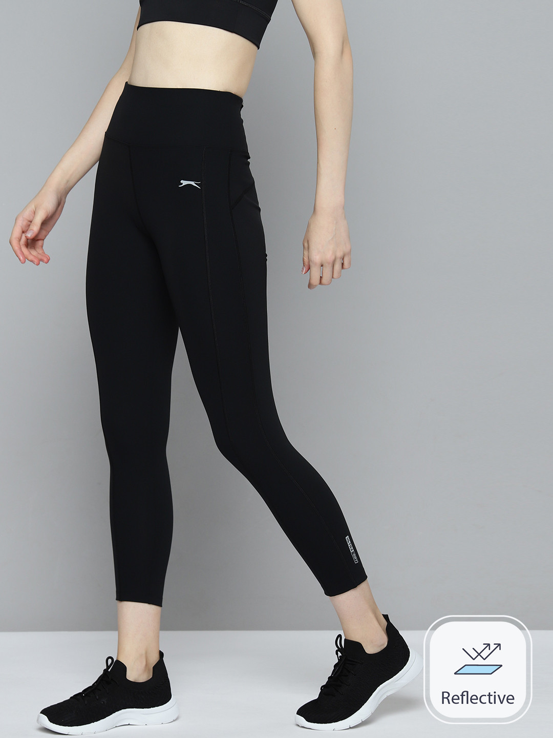 

Slazenger Rapid-Dry Reflective Cropped Sports Tights, Black