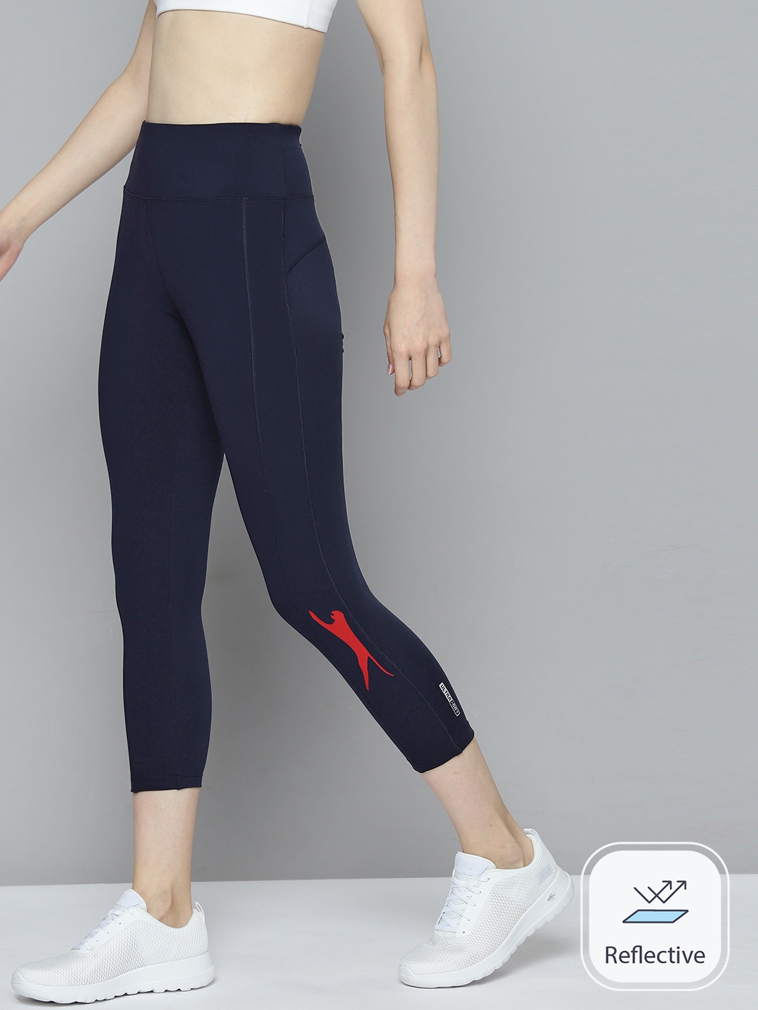 

Slazenger Printed Rapid-Dry Reflective Three-Fourth Length Sports Tights, Navy blue