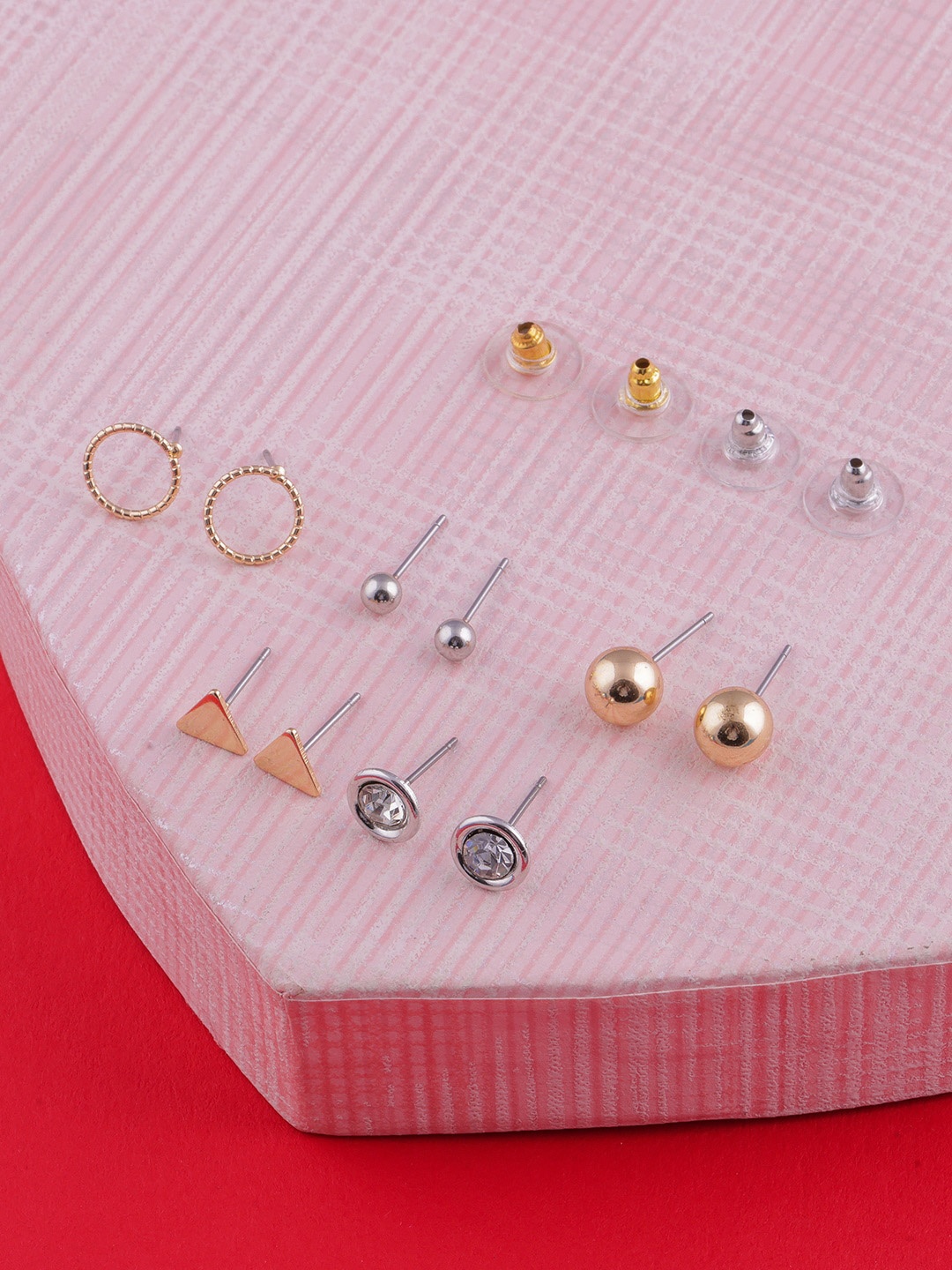 

Brandsoon Set Of 5 Gold-Plated Circular Stud Earrings