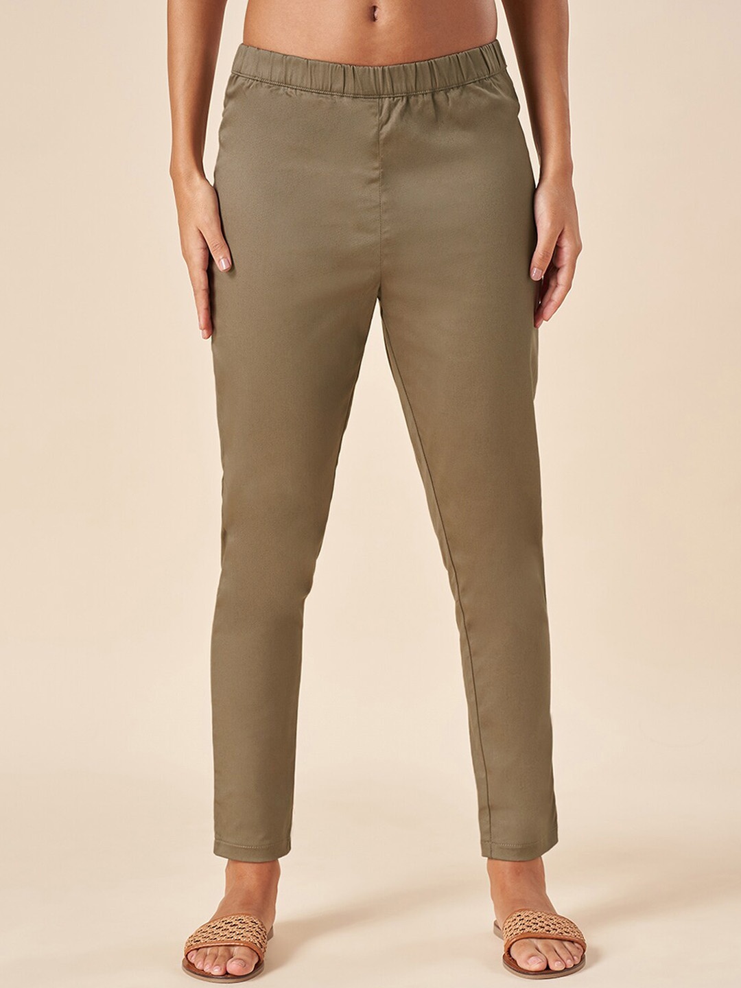 

AKKRITI BY PANTALOONS Women Slim Fit Mid-Rise Trousers, Beige