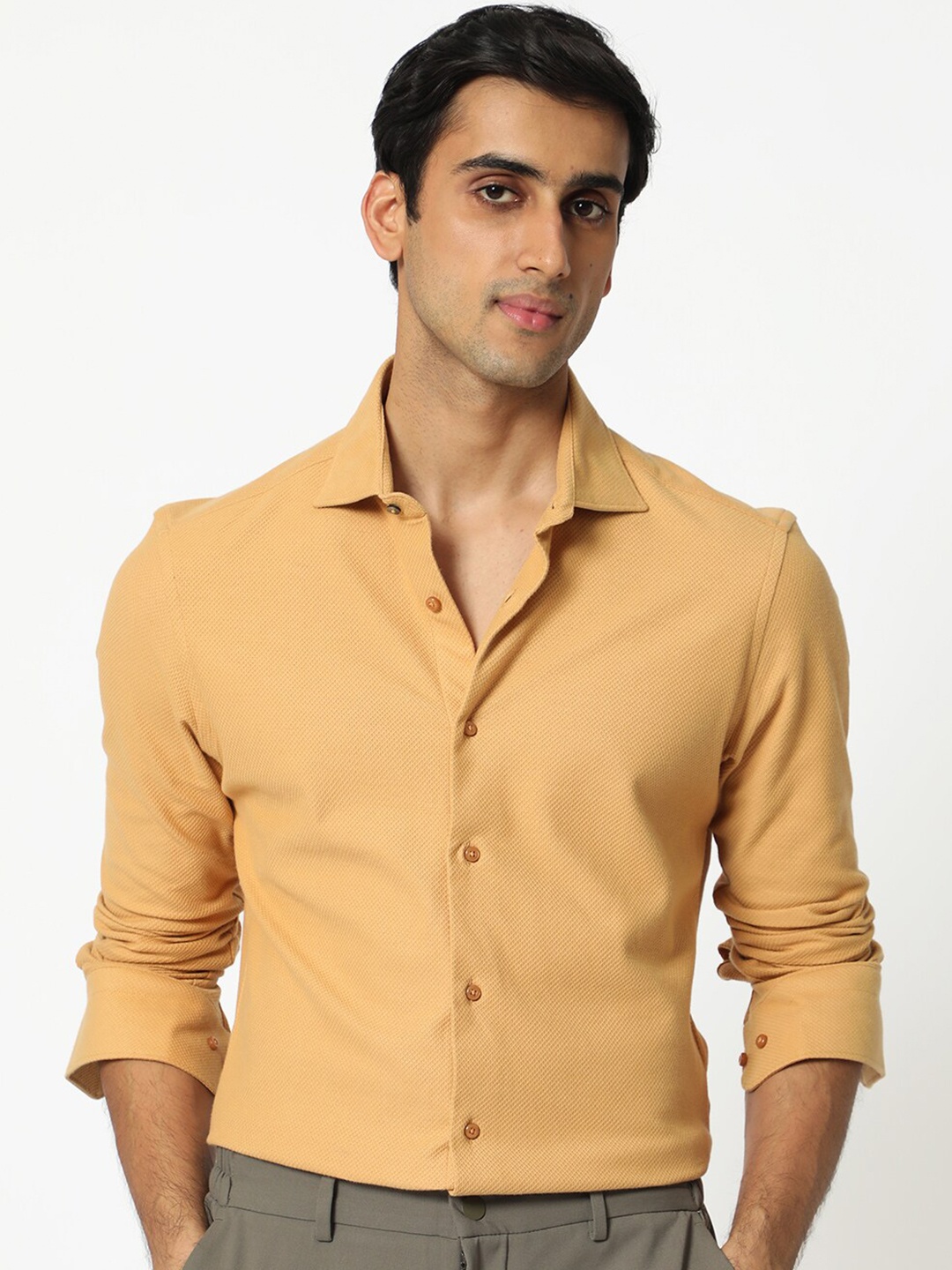 

RARE RABBIT Men Venziya Slim Fit Opaque Cotton Shirt, Yellow