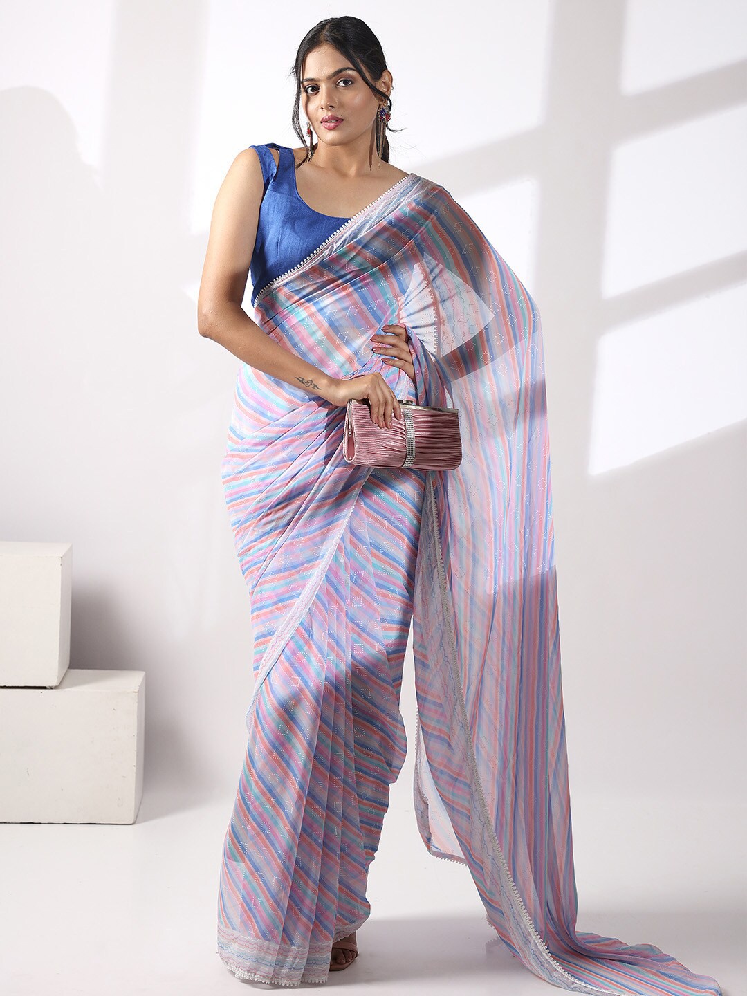 

VASTRANAND Leheriya Printed Saree, Purple