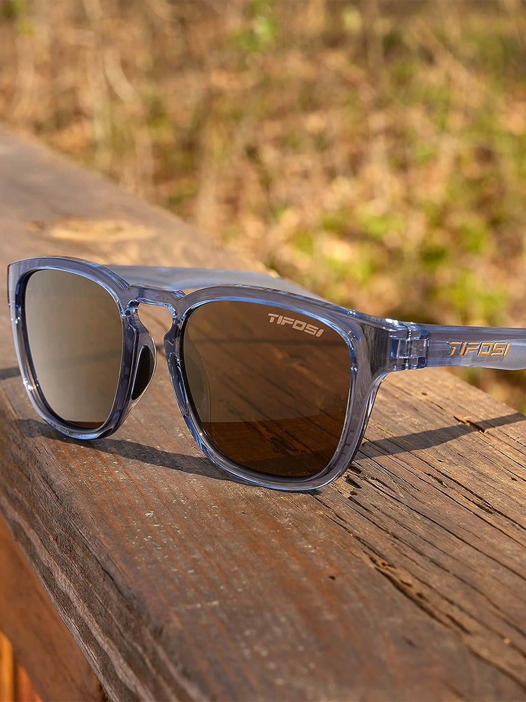 

Tifosi Unisex Gold Lens & Gold-Toned Sports Sunglasses With Polarised & UV Protected Lens