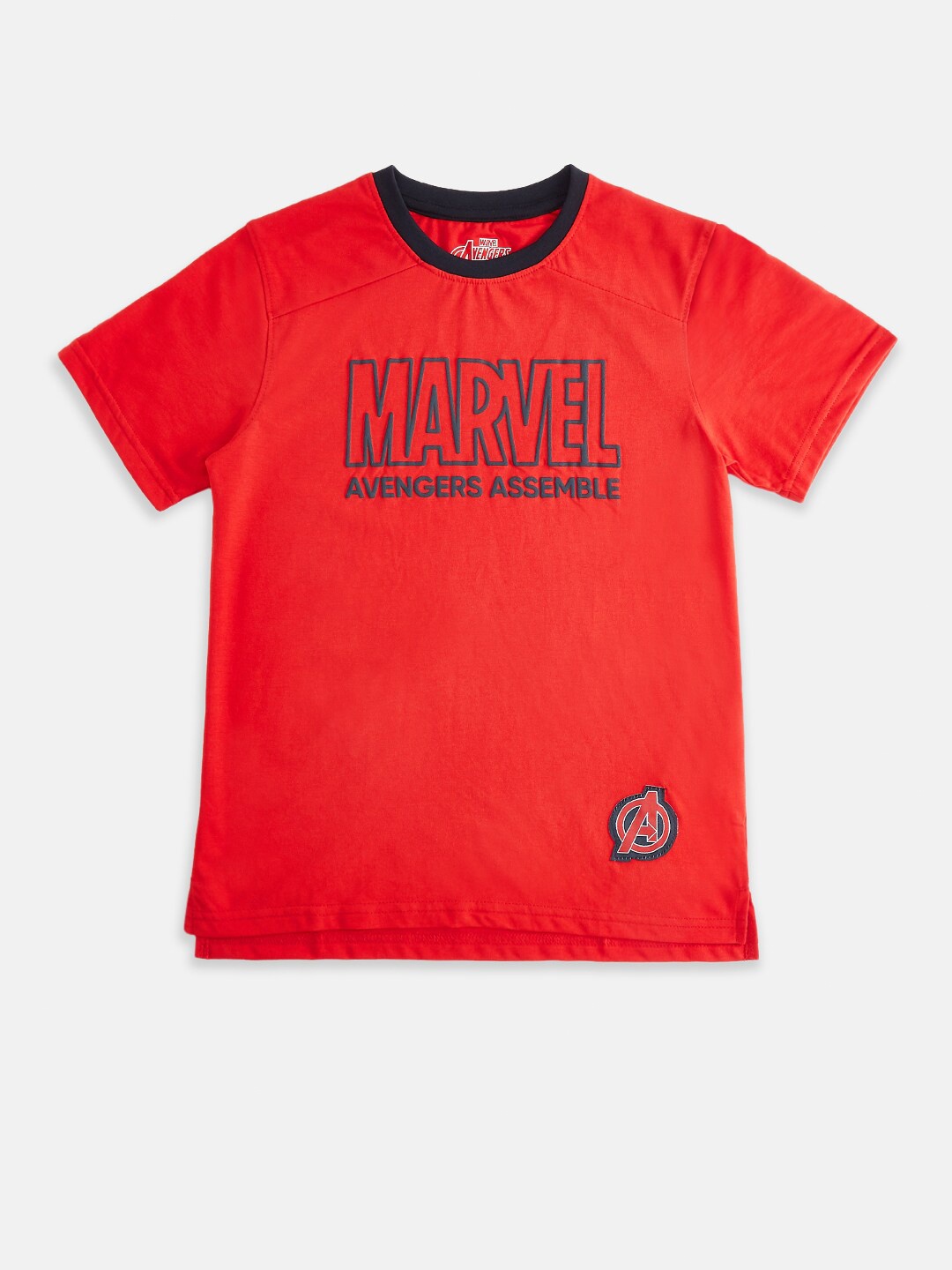 

Pantaloons Junior Boys Avengers Printed Cotton T-shirt, Coral