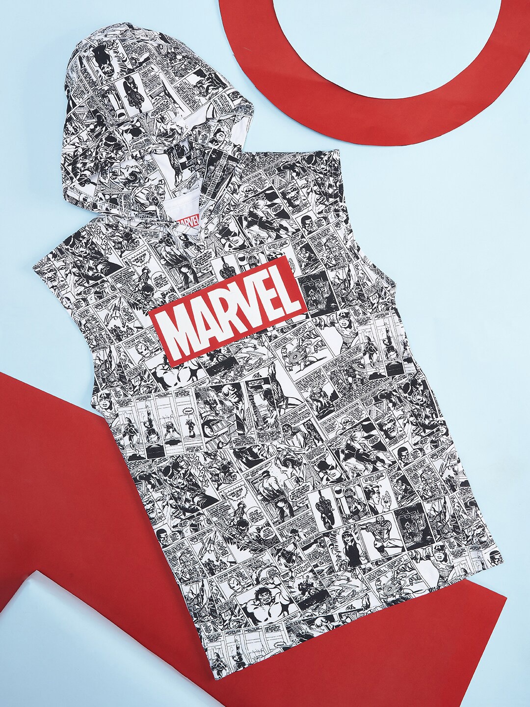 

Pantaloons Junior Boys Marvel Printed Hooded Cotton T-shirt, White