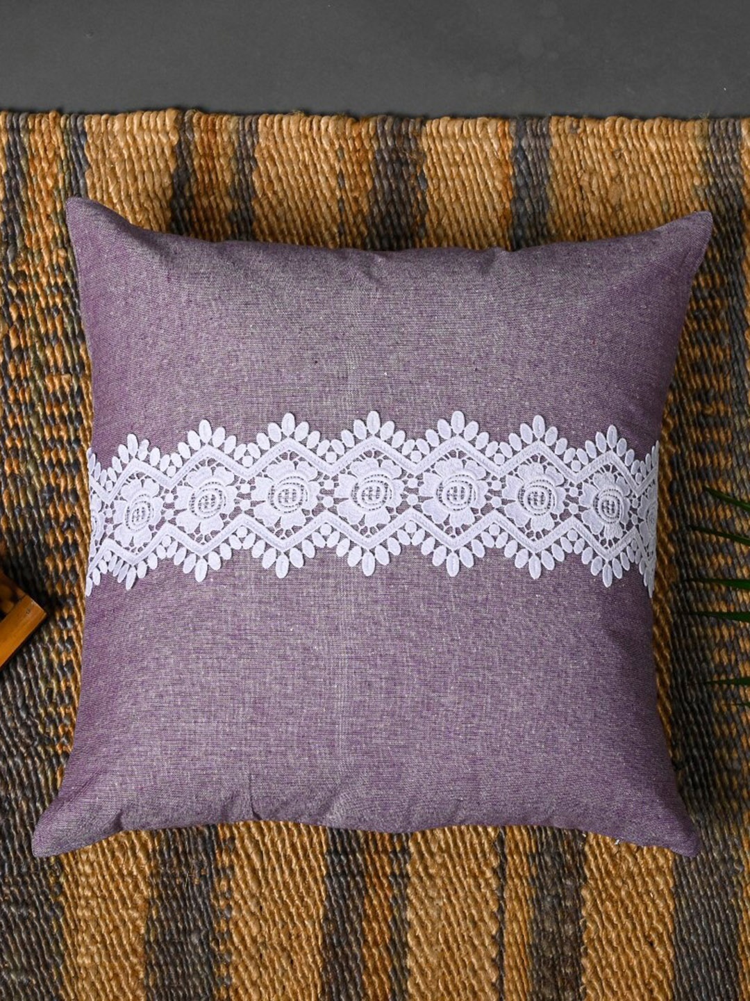 

OUSSUM Pink & White Lace Detailed Cotton Square Cushion Cover