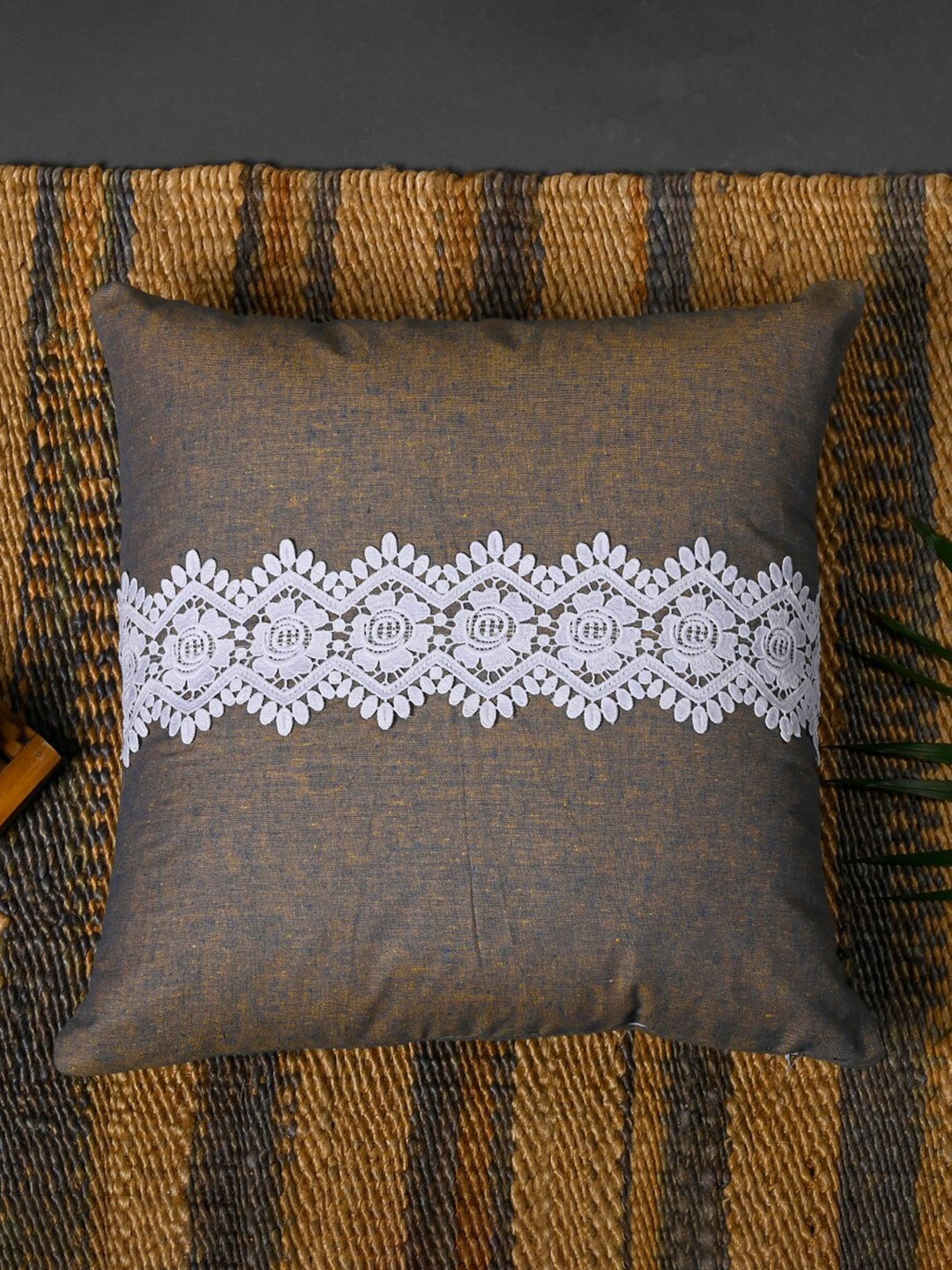 

OUSSUM Brown & White Cotton Square Cushion Cover