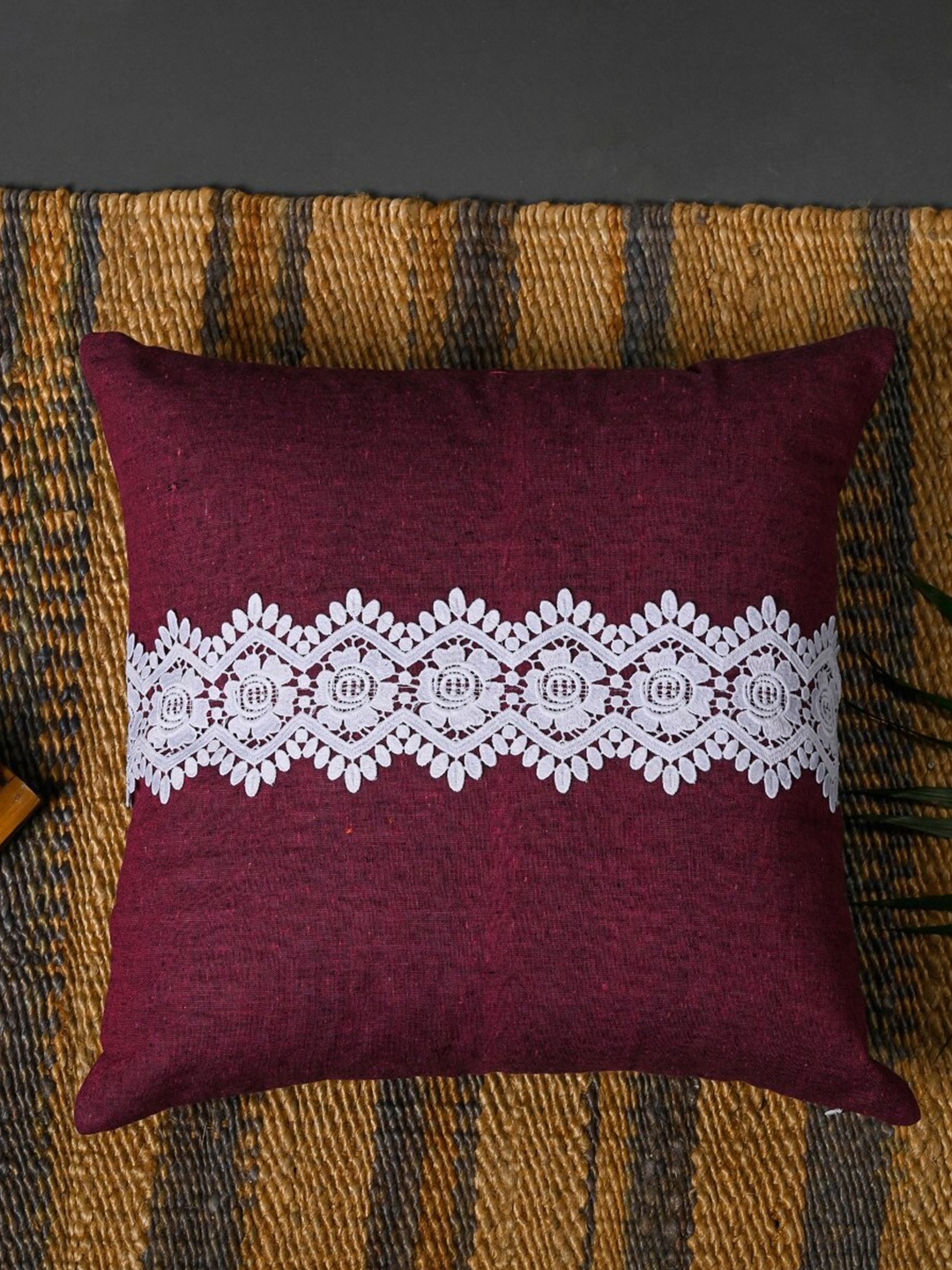 

OUSSUM Pink & White Cotton Square Cushion Cover