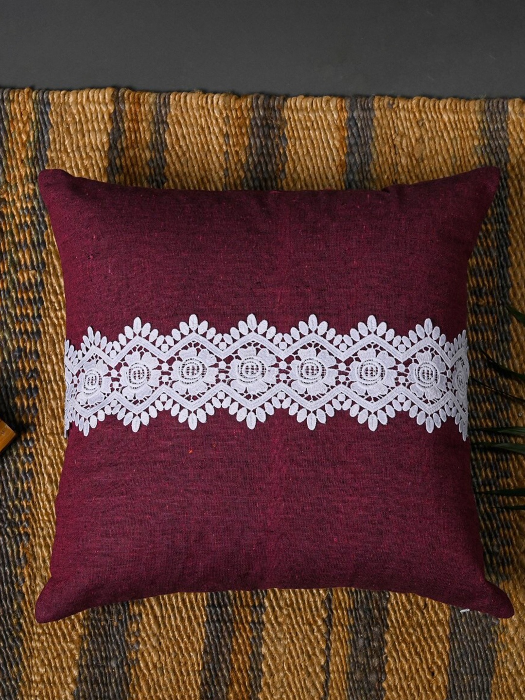 

OUSSUM Pink & White Cotton Square Cushion Cover