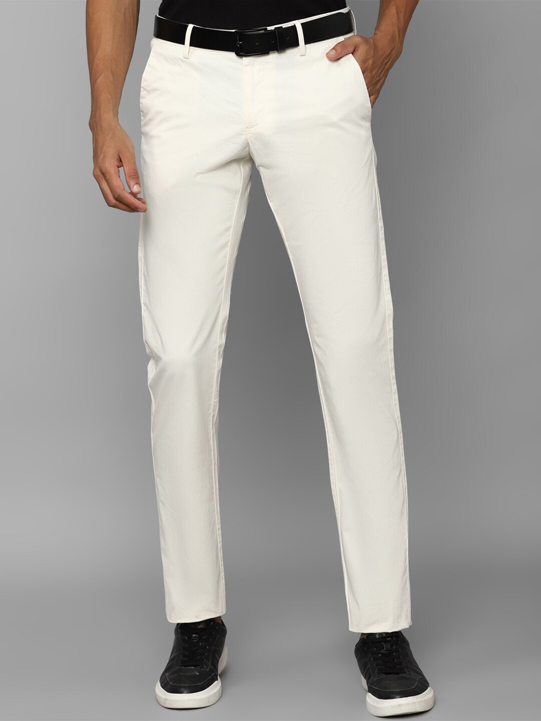 

Allen Solly Men Slim Fit Trousers, Cream