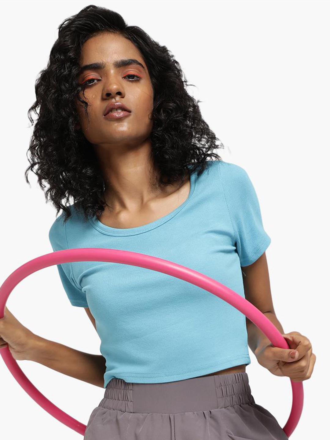 

Virgio Round Neck Regular Crop Top, Blue