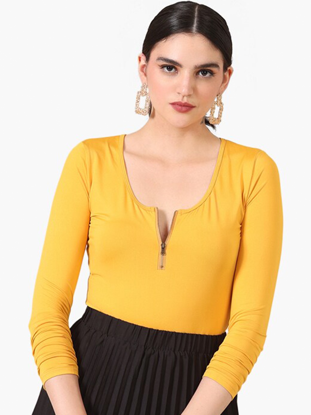 

Virgio Round Neck Fitted Top, Yellow