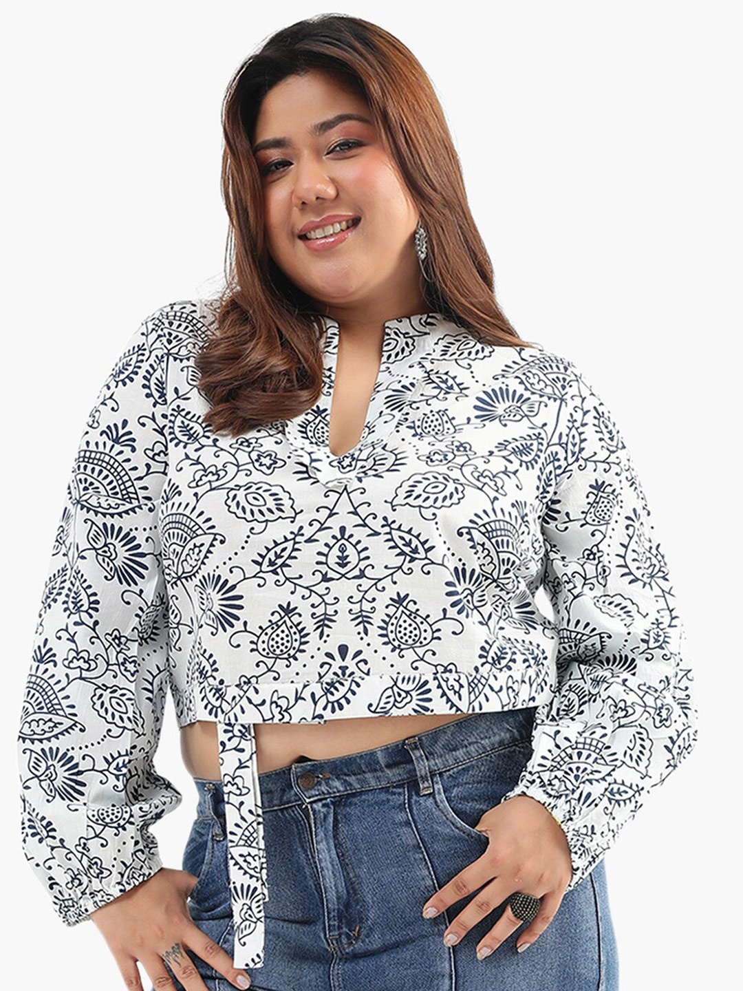

Virgio Floral Printed Cotton Crop Top, White