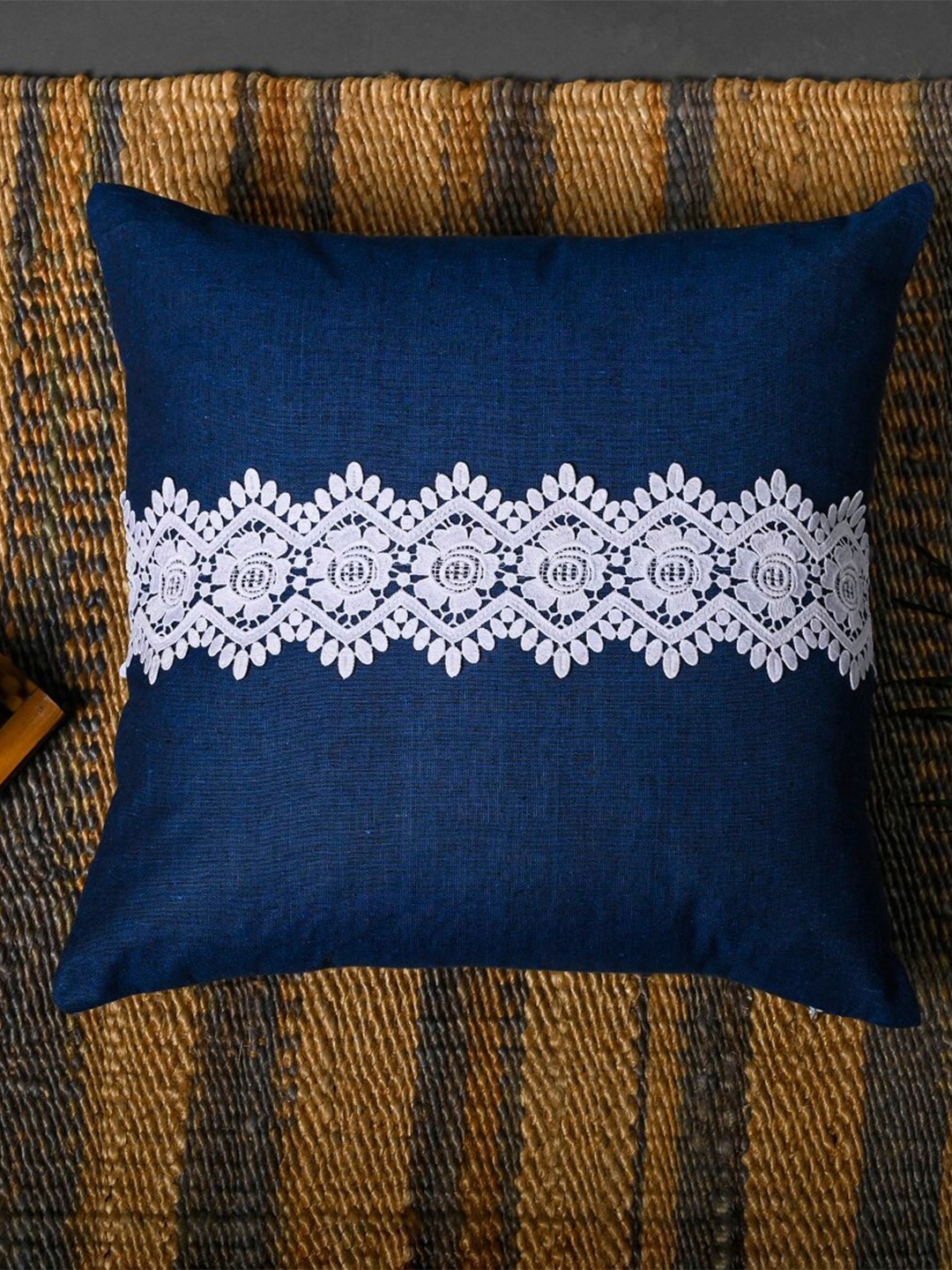 

OUSSUM 5 Pieces Blue & White Lace Detailed Cotton Square Cushion Covers