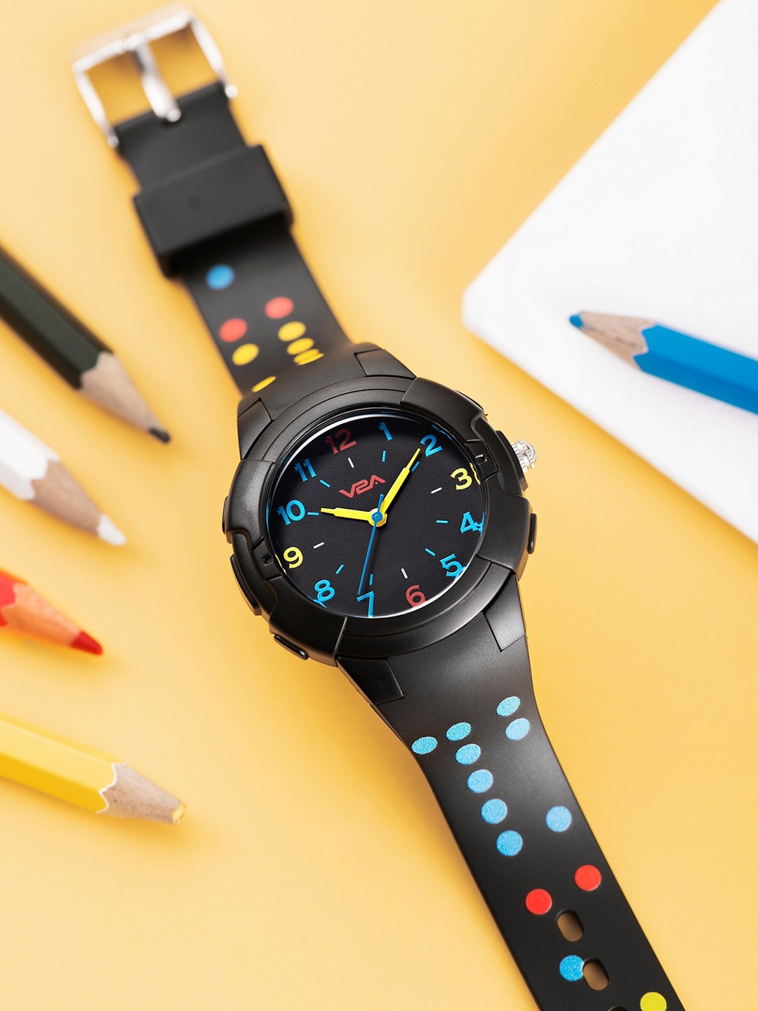 

V2A Kids Printed Dial Analogue Sports Watch AK2122-Black