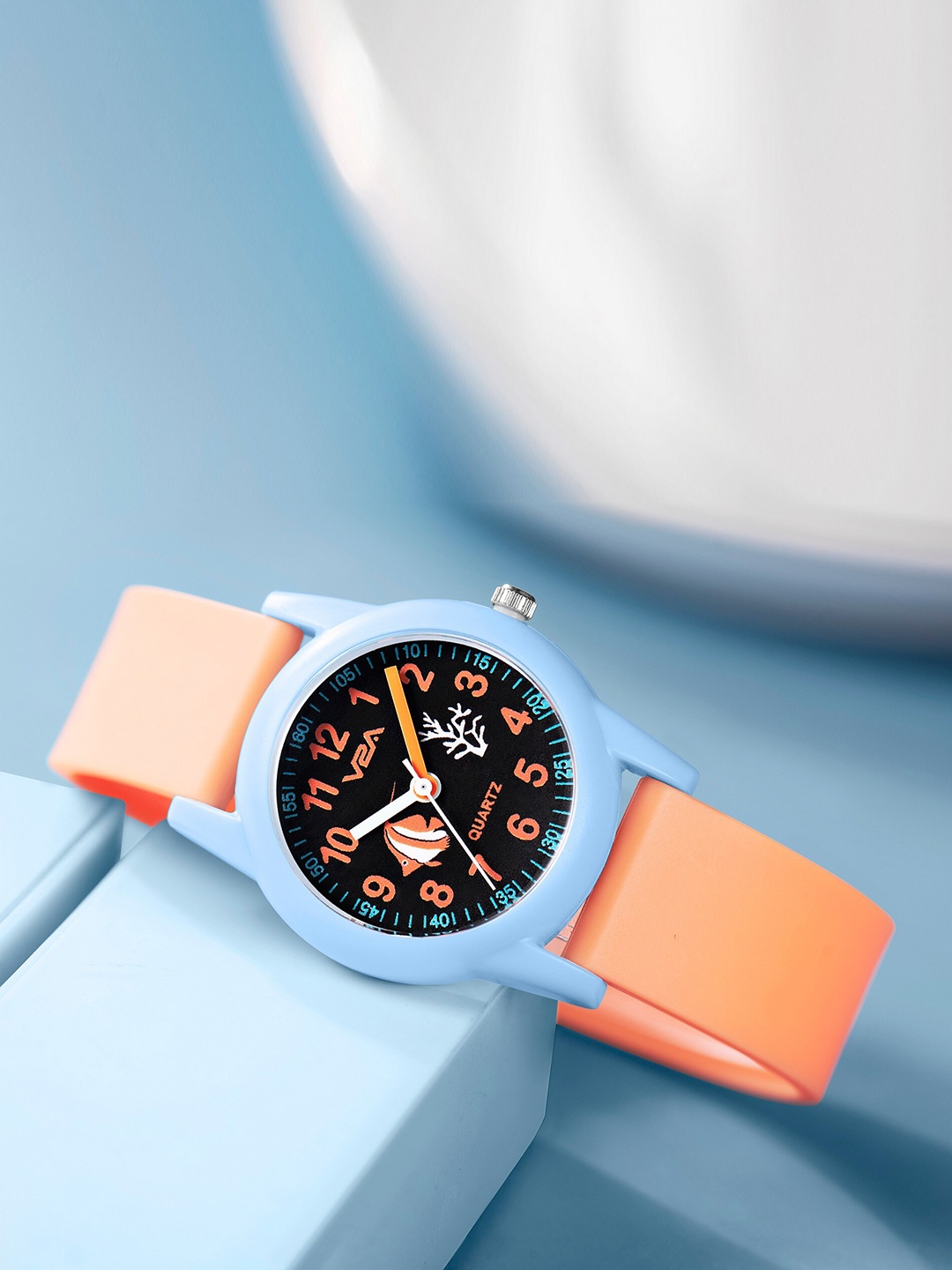 

V2A Girls Dial & Straps Analogue Sports Watch AK2133-Orange, Pink
