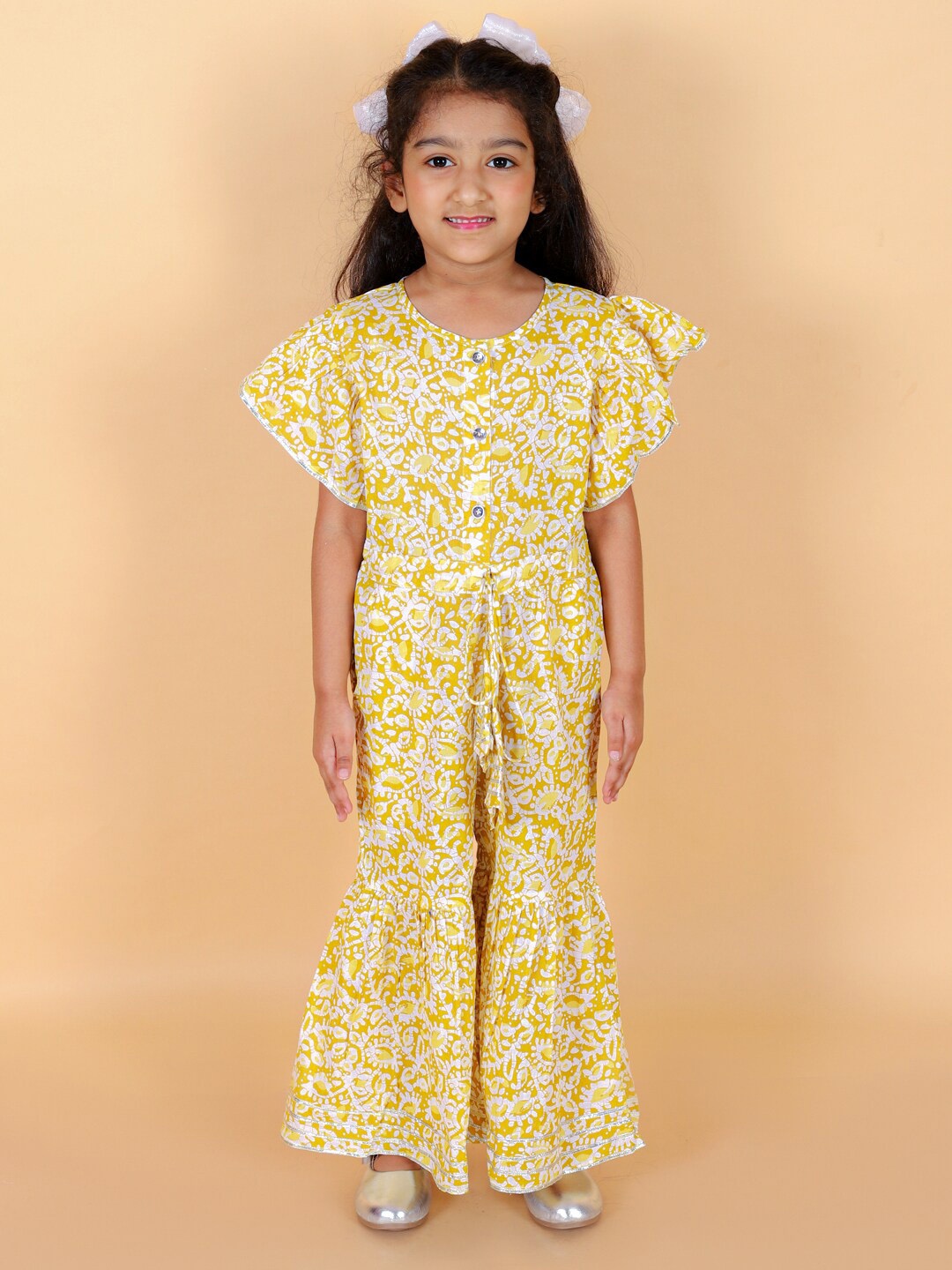 

Stuffie Land Girls Printed Cotton Basic Jumpsuit With Ruffles, Yellow