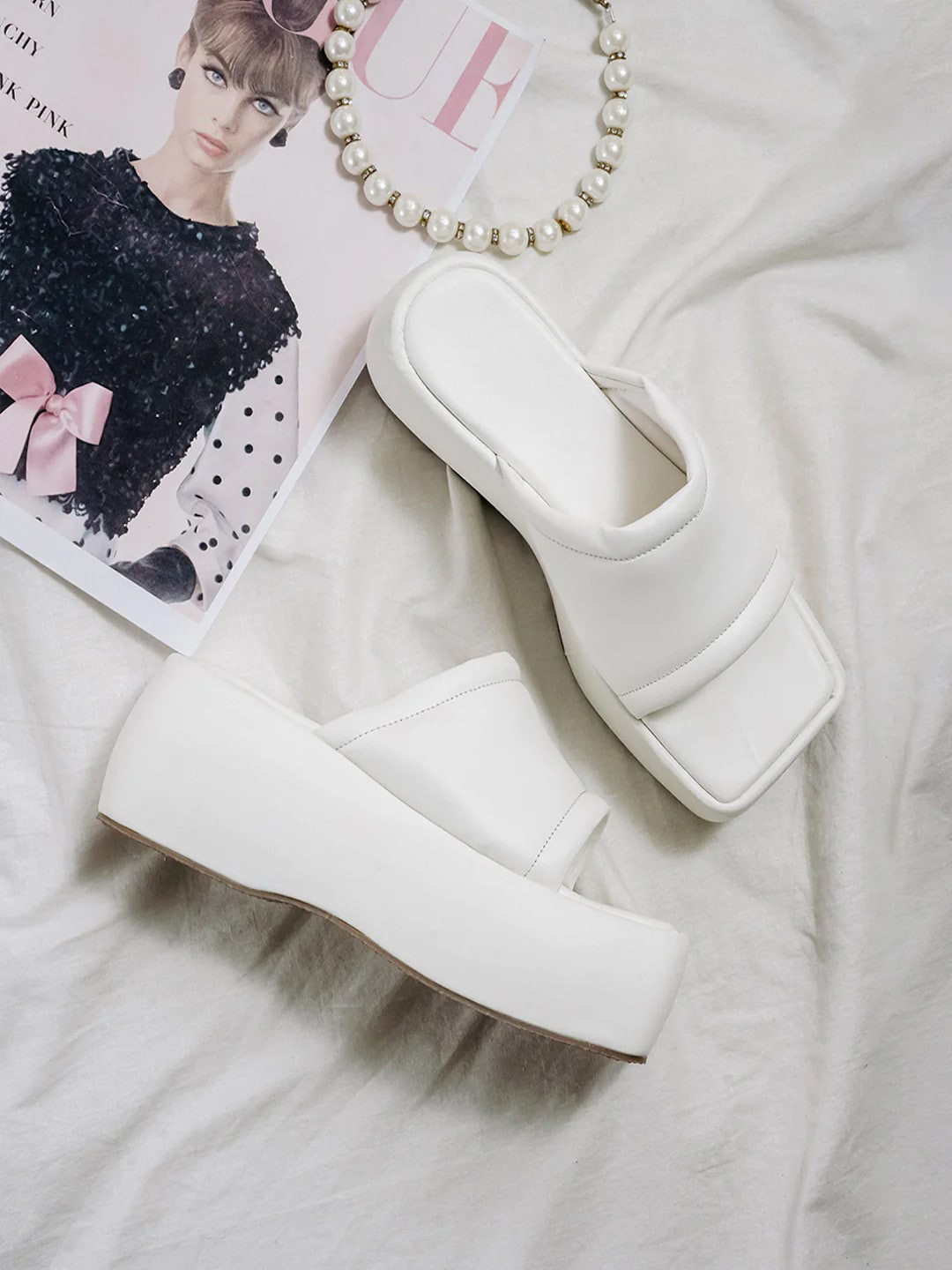 

HASTEN Open Back Flatform Heels, White