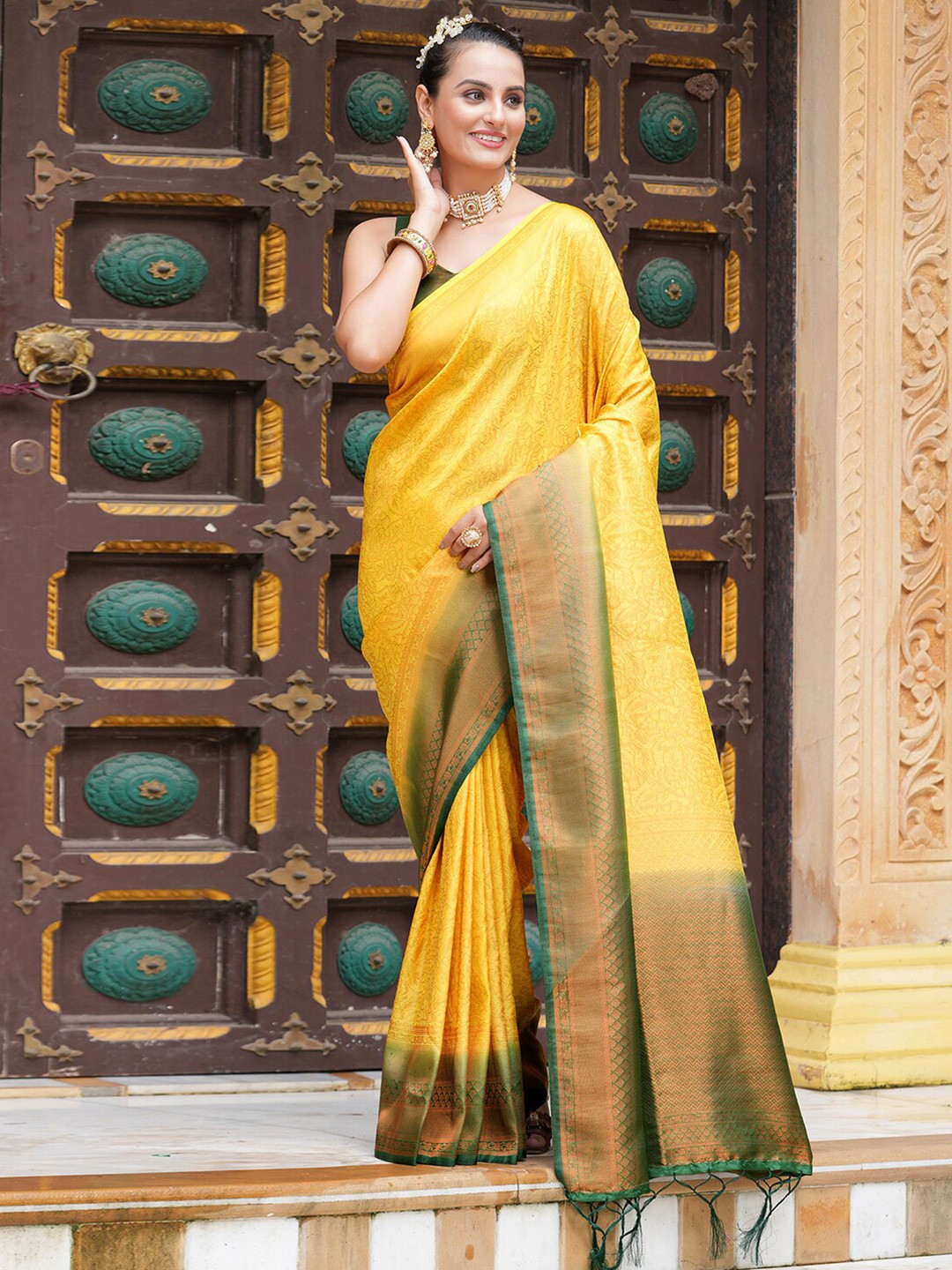 

Satrani Woven Design Zari Saree, Yellow