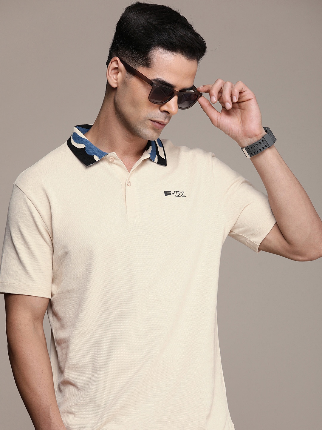

FORCE IX Solid Polo Collar Pure Cotton Applique T-shirt, Beige