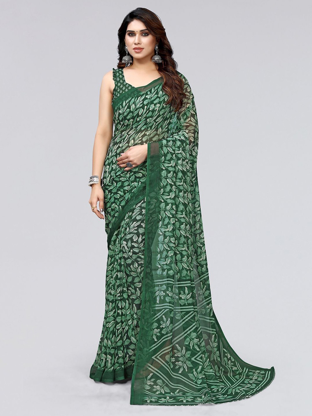 

KALINI Floral Printed Saree, Green