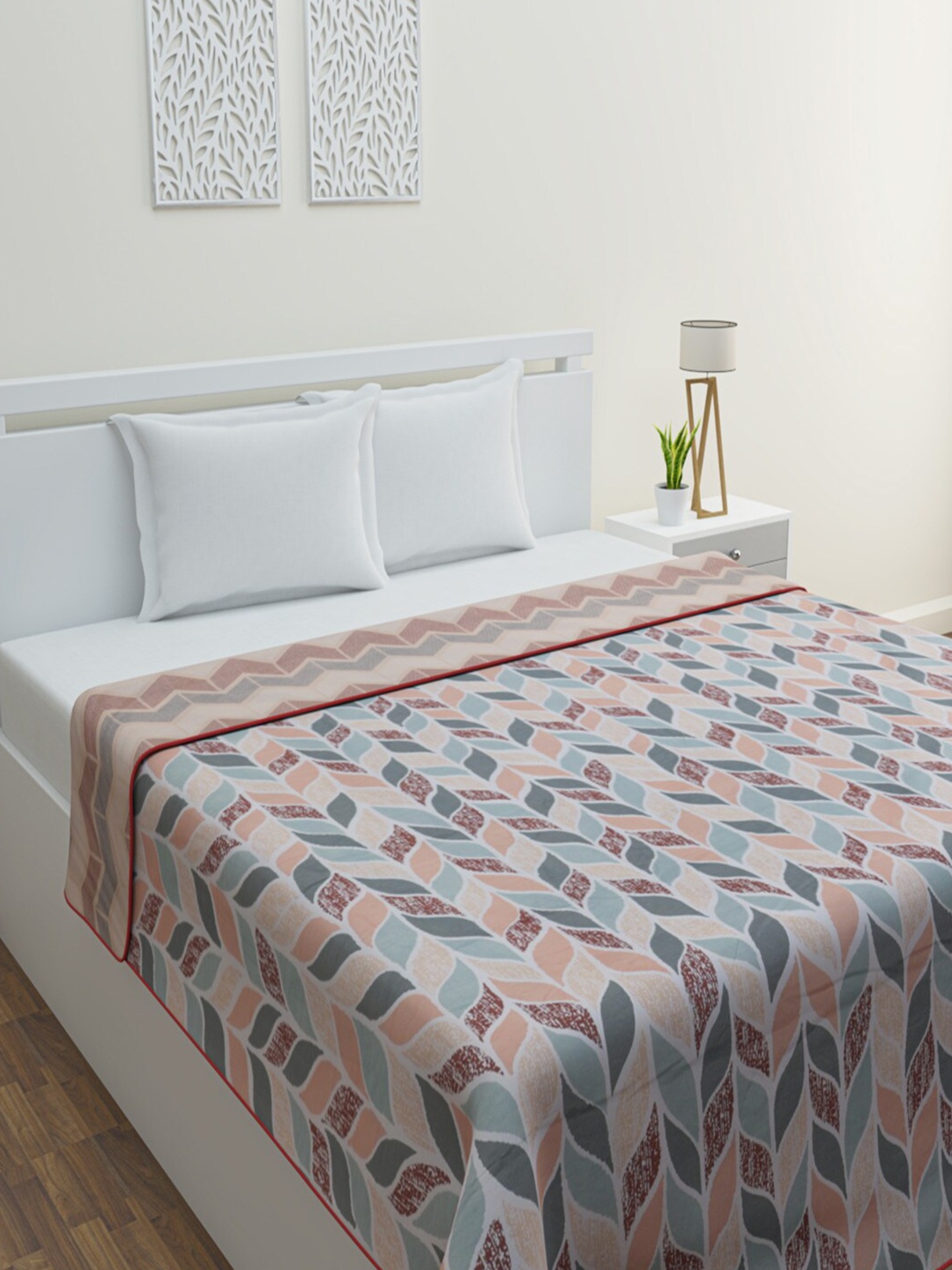 

HOME AFFAIRS Peach-Coloured Geometric AC Room 300 GSM Single Bed Dohar
