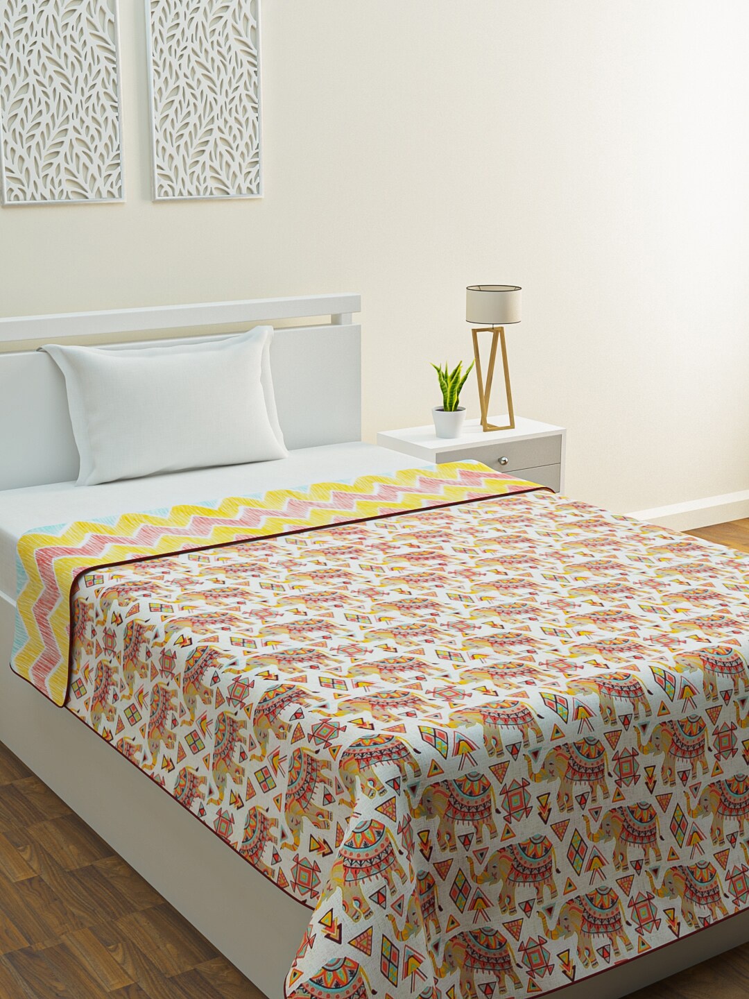 

HOME AFFAIRS Yellow Geometric AC Room Reversible Cotton 300 GSM Single Bed Dohar