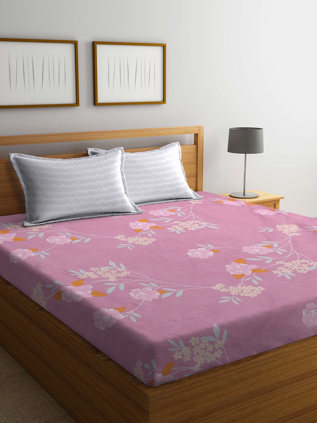 

KLOTTHE Pink Floral Printed 130 GSM 300 TC Double Bedsheet With 2 Pillow Covers