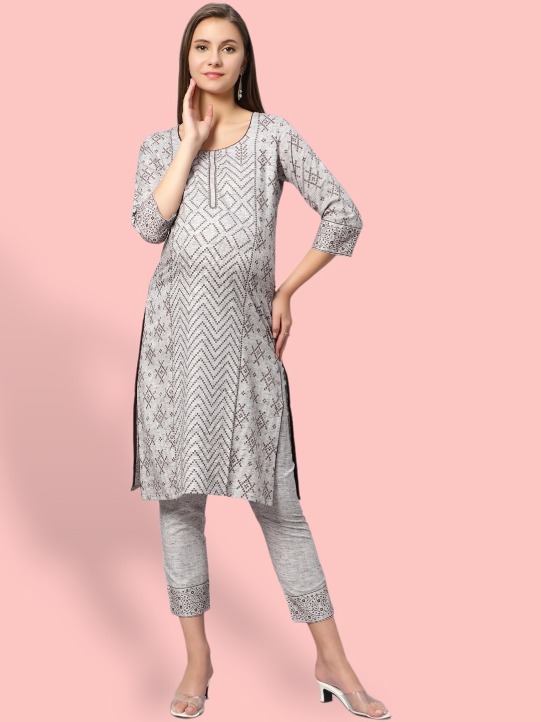 

True Shape Bandhani Printed Regular Maternity Kurta With Trousers, Brown