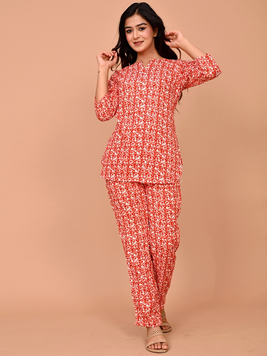 

TREND ME Ethnic Motifs Printed Night Suit, Red