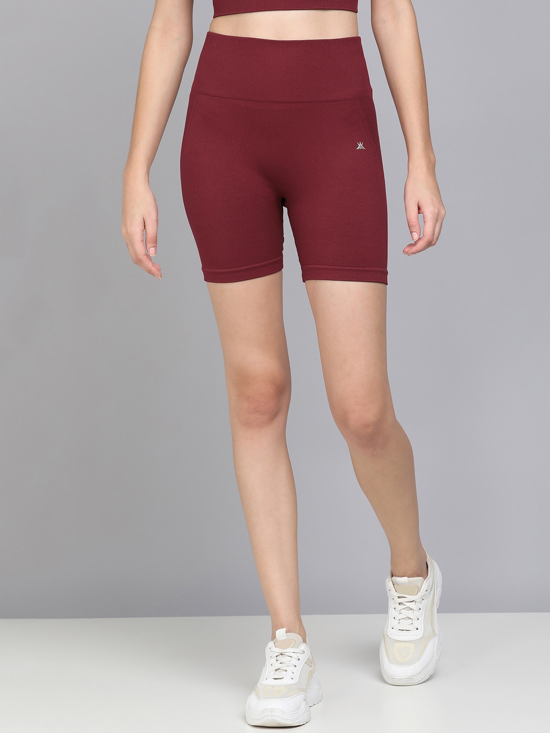 

KOBO Women Skinny Fit High-Rise Rapid-Dry Sports Shorts, Maroon
