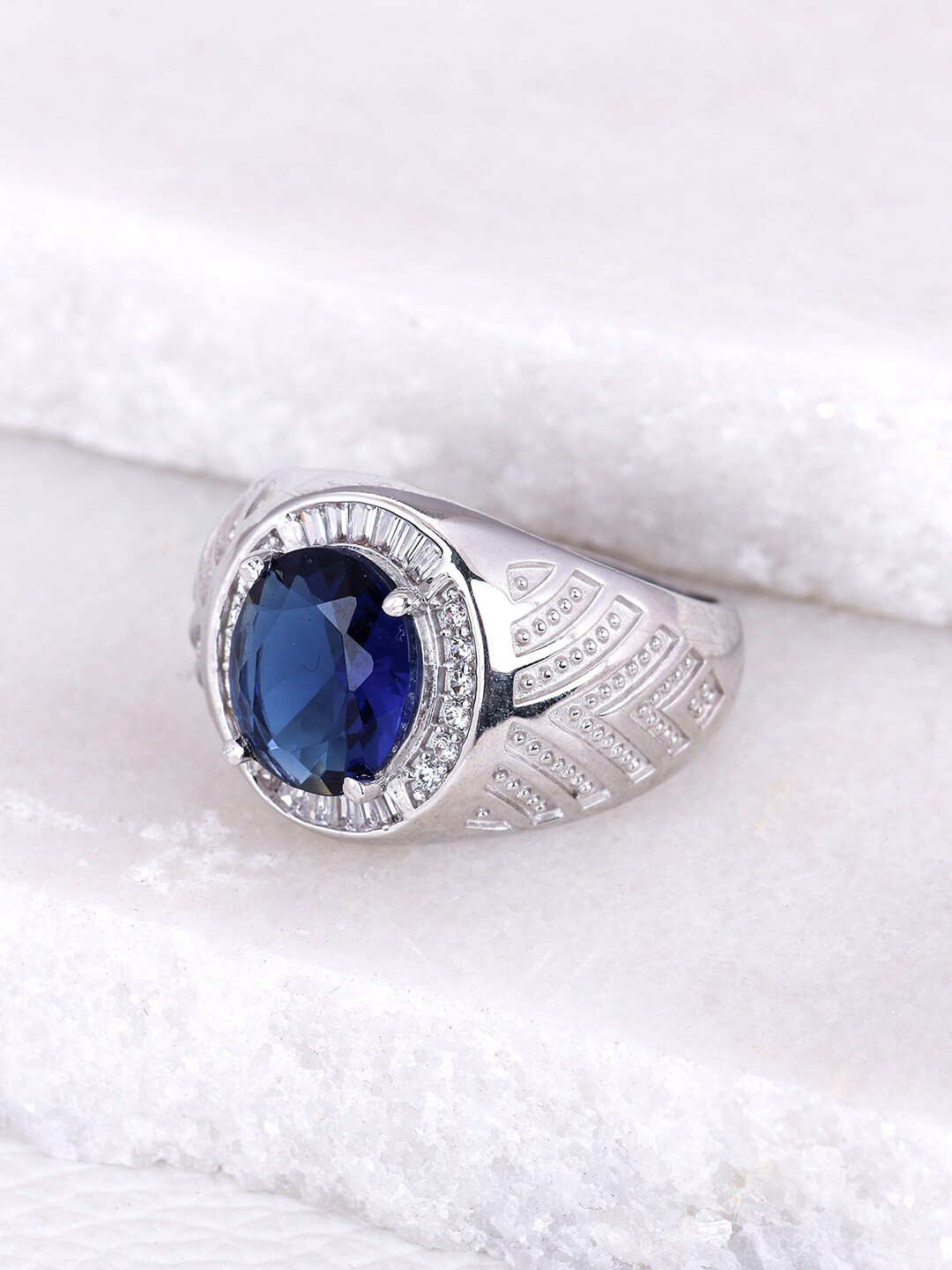 

GIVA Men 925 Sterling Silver Rhodium-Plated CZ-Studded Finger Ring