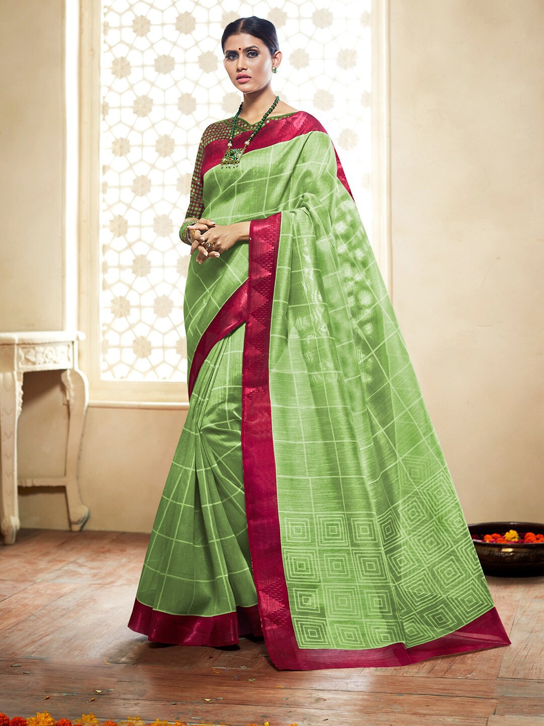 

Shaily Checked Silk Cotton Saree, Green