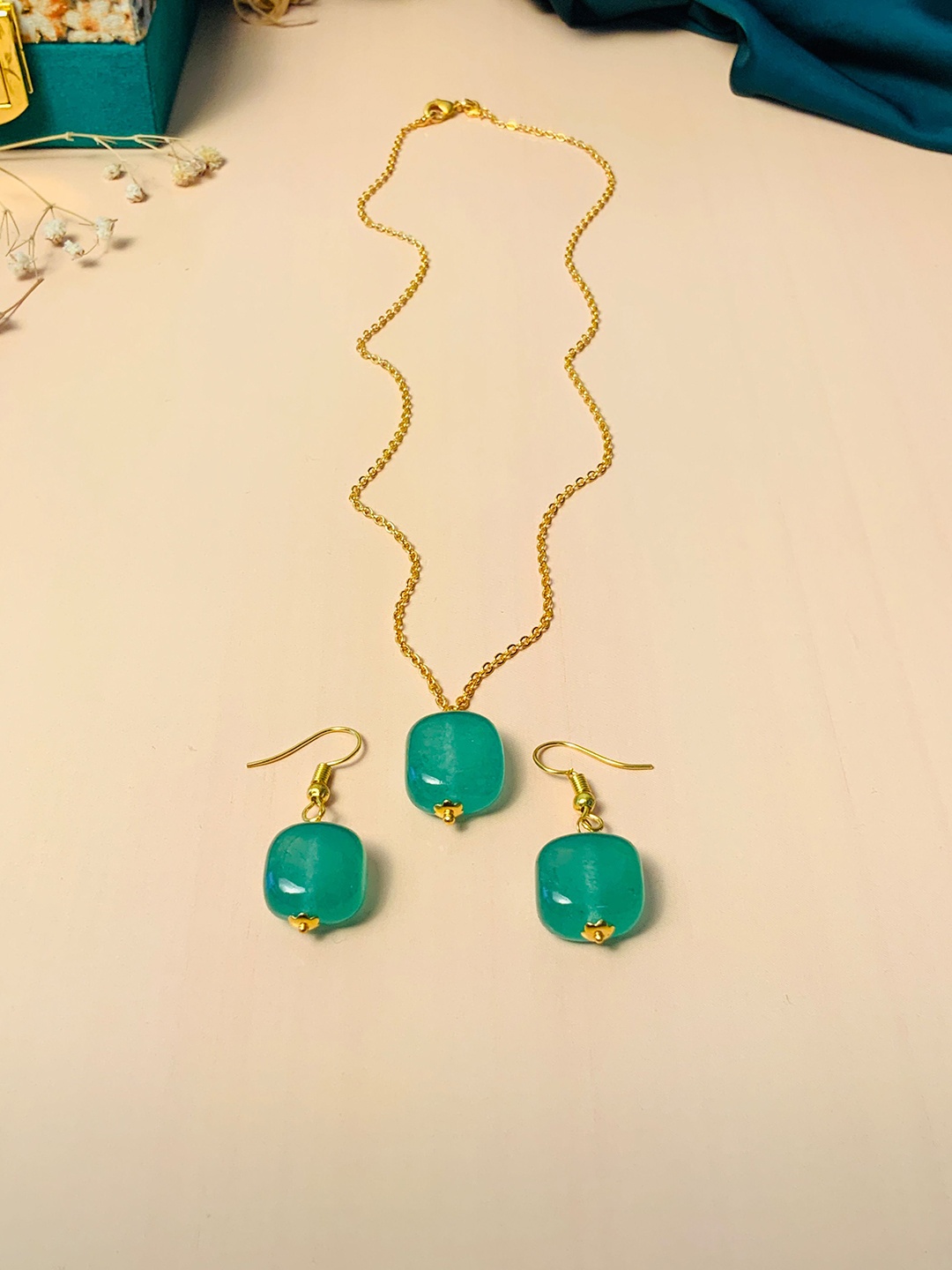 

ABDESIGNS Gold-Plated Necklace and Earrings