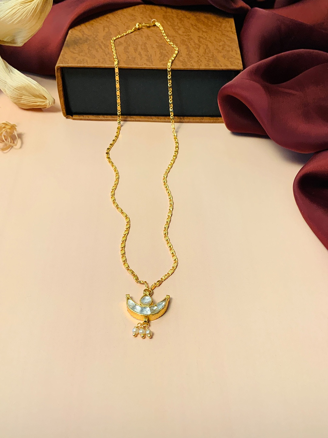 

ABDESIGNS Brass Gold-Plated Chain