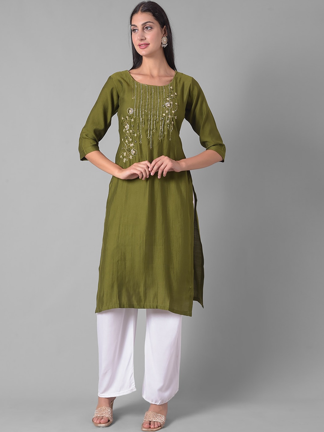 

Dollar Missy Floral Embroidered Round Neck Cotton Regular Kurta, Green