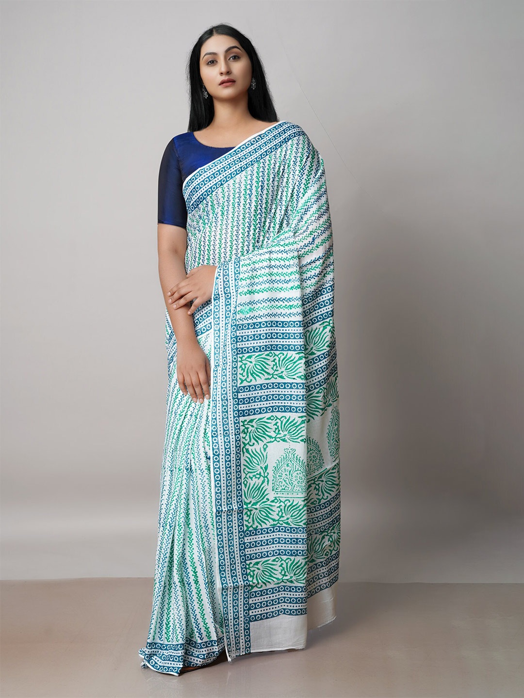 

Unnati Silks Pure Cotton Block Print Saree, White