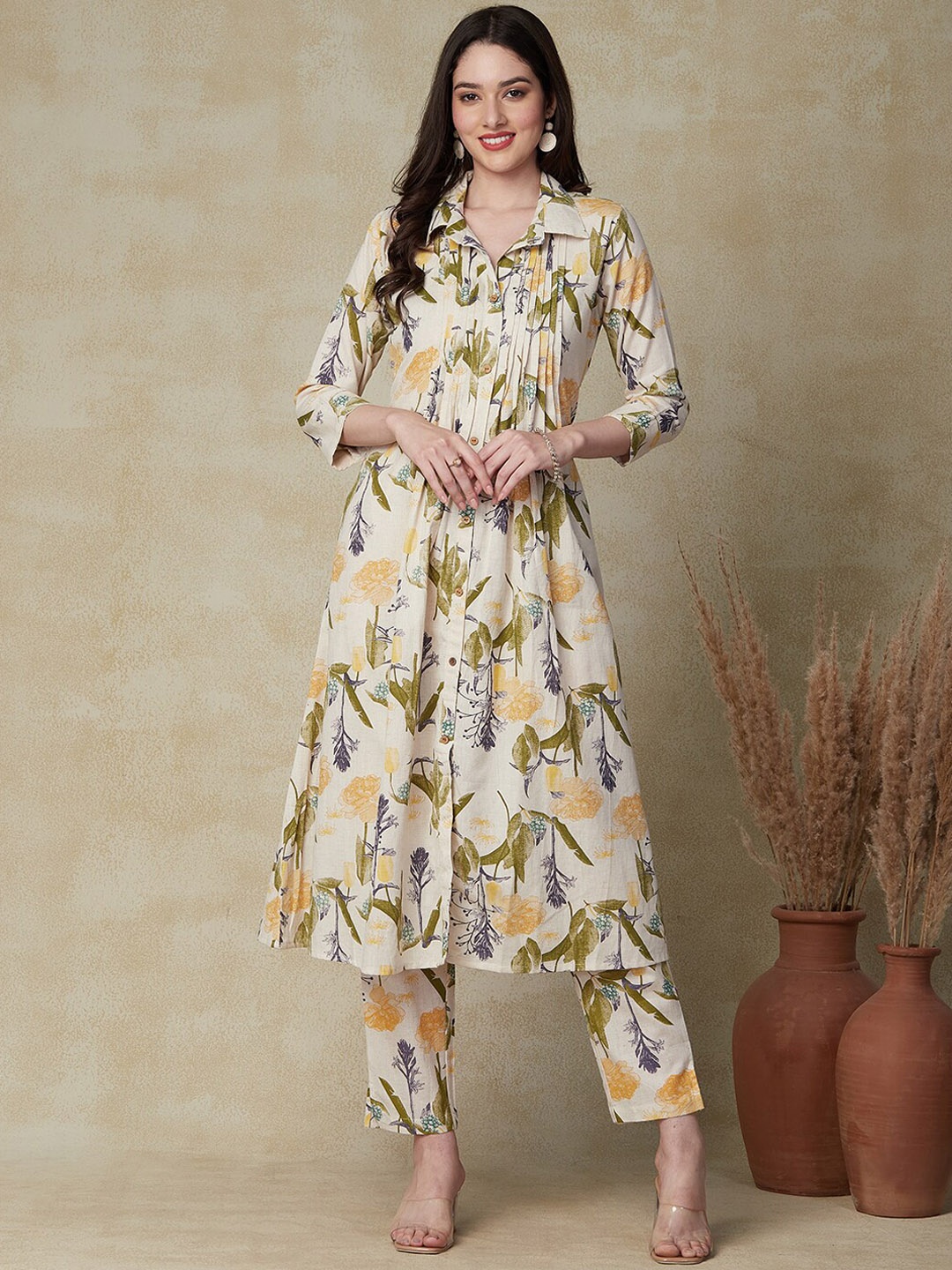 

FASHOR Off White & Yellow Floral Printed Pleated A-line Pure Cotton Kurta With Trousers