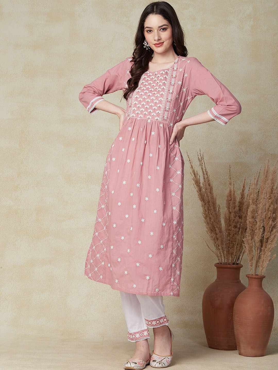 

FASHOR Ethnic Motifs Thread Work Pure Cotton Kurta with Trousers, Pink