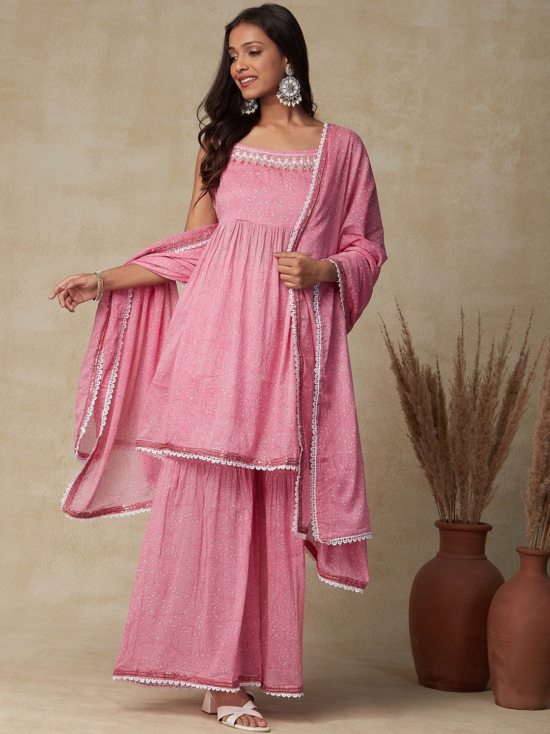 

FASHOR Floral Printed Thread Work Pure Cotton Kurta & Sharara With Dupatta, Pink