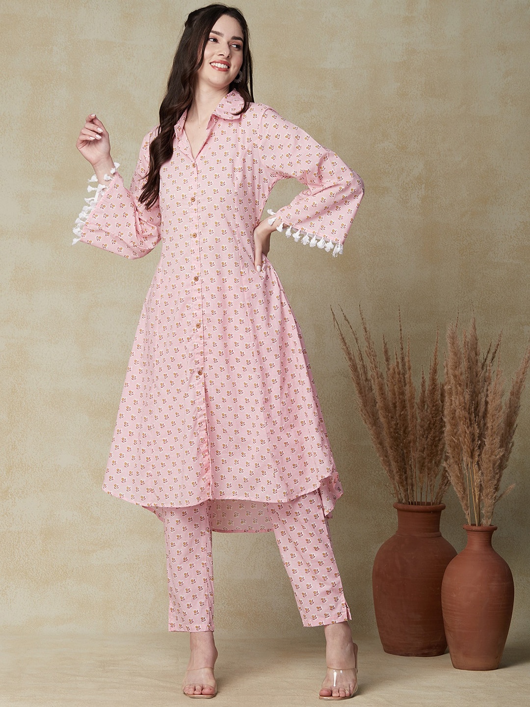 

FASHOR Pink Floral Printed Shirt Collar Flared Sleeves A-Line Cotton Kurta With Trousers