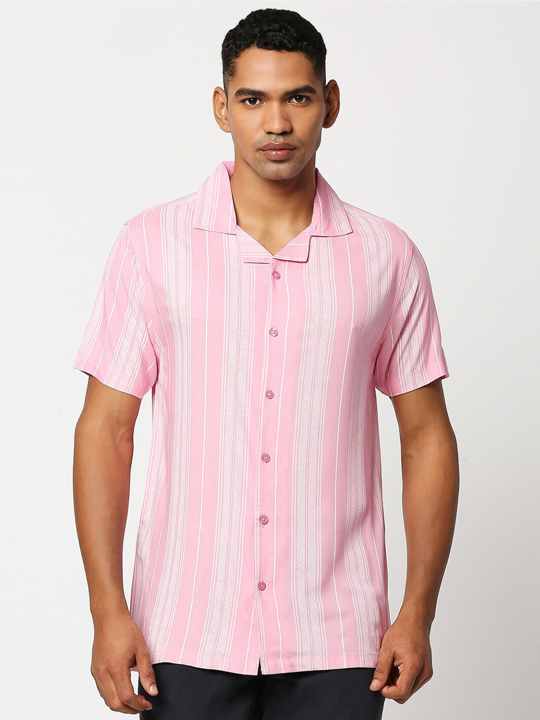 

MOD ECRU Vertical Striped Cuban Collar Casual Shirt, Pink