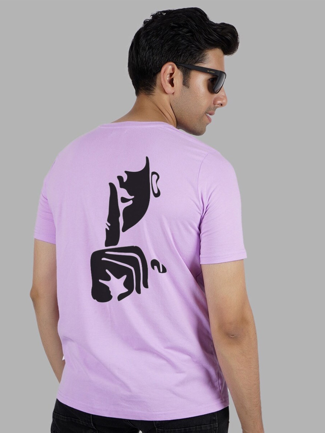 

Elibolz Graphic Printed Regular Fit Cotton T-shirt, Lavender