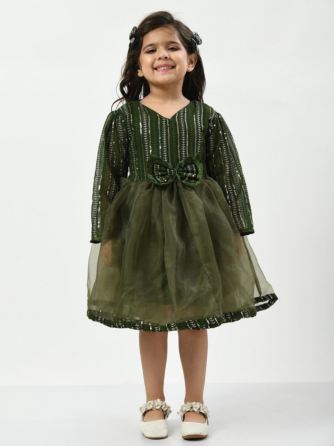 

Bella Moda Girls Sequinned Embellished Flared Sleeve A-Line Dress, Green