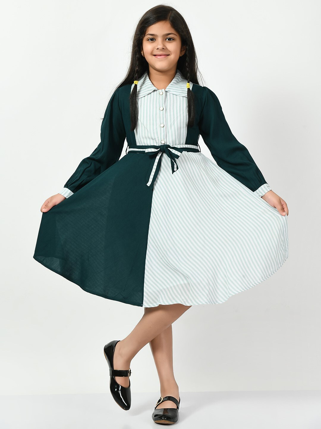 

Bella Moda Girls Striped Tie Ups Pure Cotton Shirt Dress With Belt, Green
