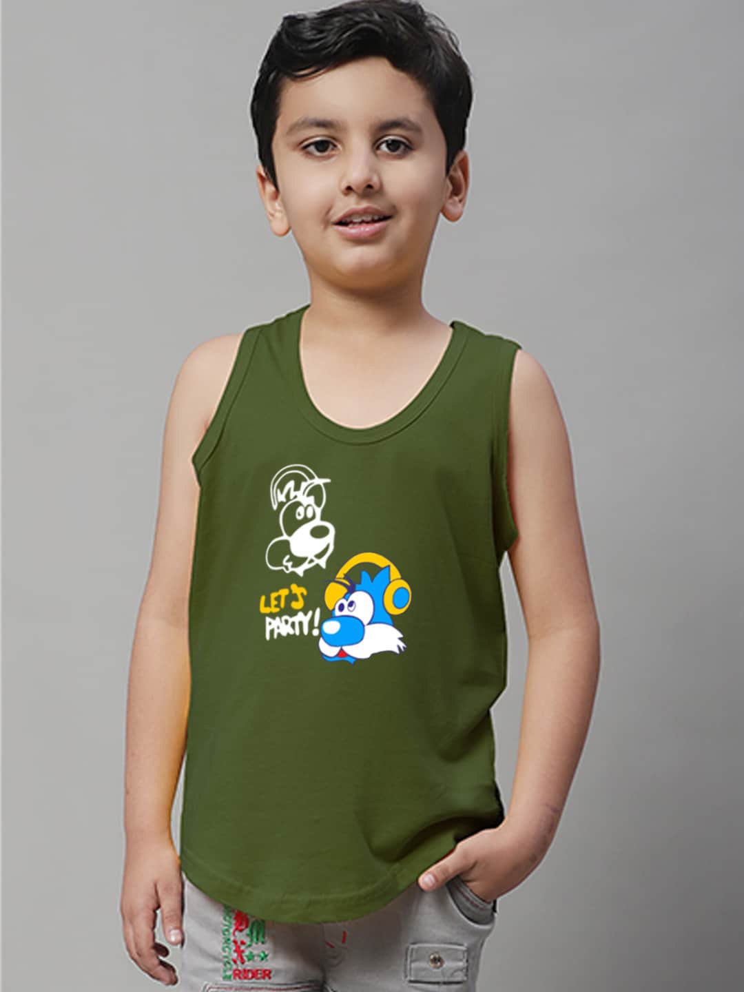 

Friskers Boys Printed Scoop Neck Pure Cotton Gym Vest, Olive