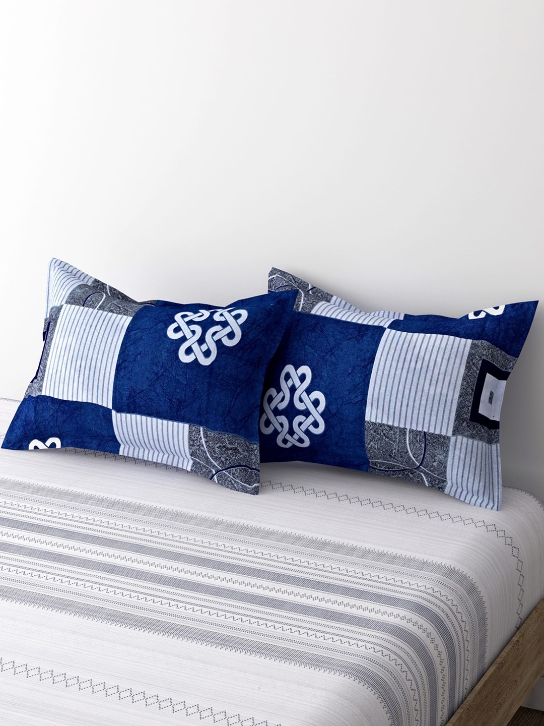 

Salona Bichona Blue 2 Pieces Printed Pure Cotton Pillow Covers